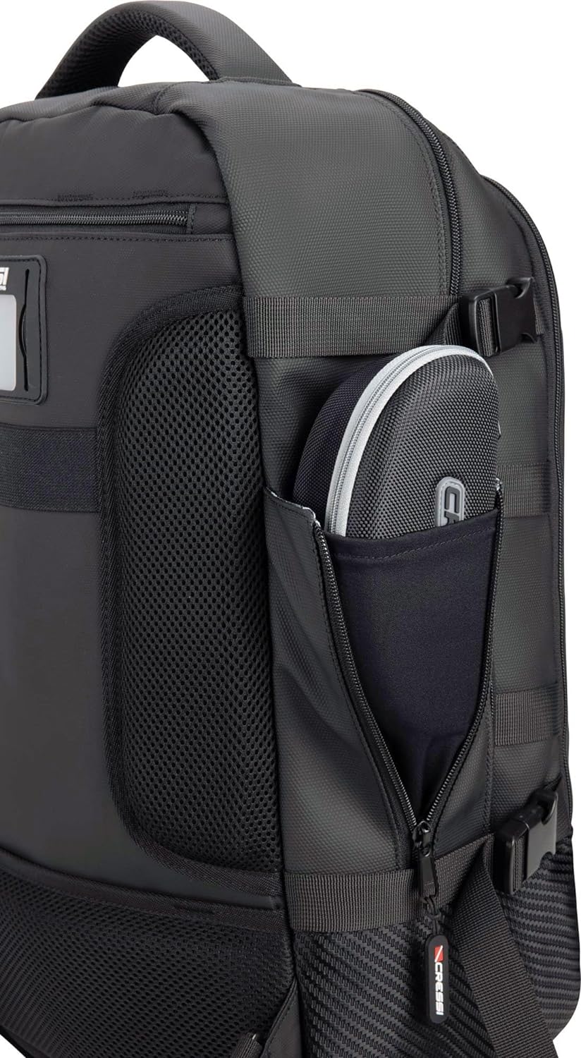 40 litre laptop backpack best sale