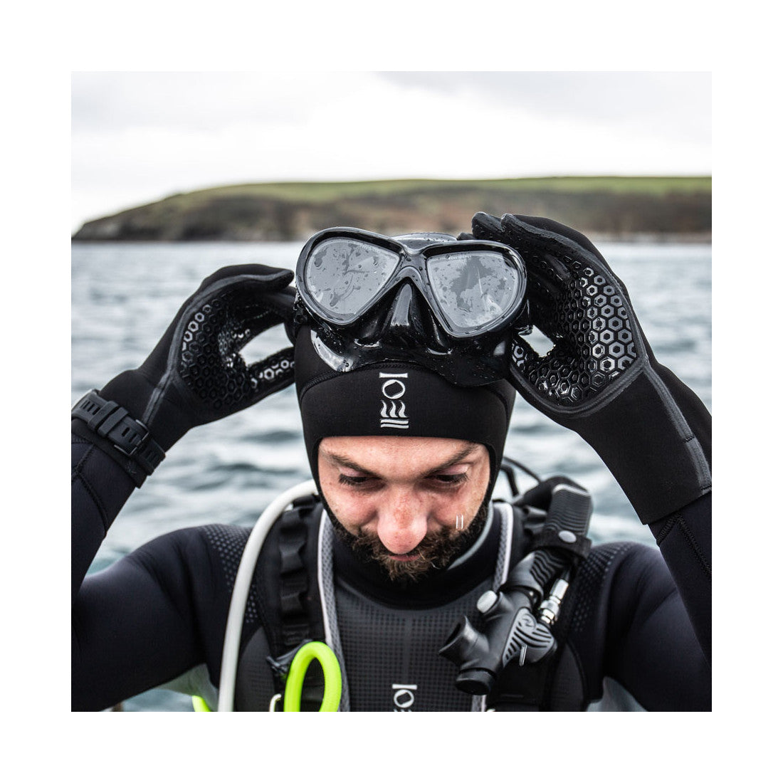 Fourth Element 3mm Neoprene Diving Gloves