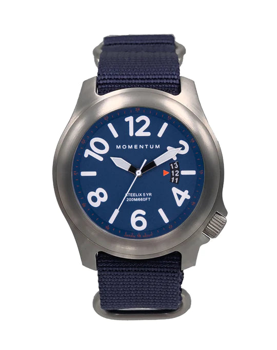 Momentum Men's 1M-DV52B1B M50 Mark II Military Inspired Analog Black Watch  : Amazon.ca: Clothing, Shoes & Accessories